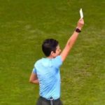 Перша біла картка в футболі! У футбольному матчі була показана перша біла картка