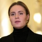 Наталія Королевська та її чоловік Юрій Солод написали заяви на складання мандатів депутатів!