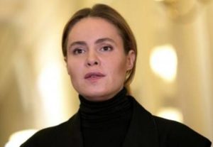 Наталія Королевська та її чоловік Юрій Солод написали заяви на складання мандатів депутатів!