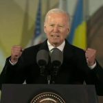 Путін помилився, Ваш президент зроблений зі сталі Рік тому всі казали, що Київ упаде. Я щойно приїхав із Києва