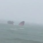 У Чорному морі затонуло суховантажне судно Seamark, на борту судна знаходилися 11 російських моряків