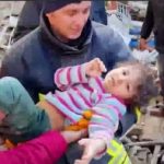 В Туреччині рятувальники врятували з-під завалів 4-річну річну дівчинку через 33 години після жахливого землетрусу