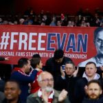 Фанати «Арсеналу» підтримали журналіста із США