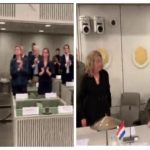 Зеленського оплесками зустріли у Гаазі! Президент має виступити з промовою під назвою "Немає миру без справедливості"