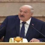 "Ще мучитеся зі мною будете дуже довго. Я вмирати не збираюся": Лукашенко розповів про свою хворобу та чутки про нього