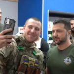 Вже традиційне спілкування за кавою на АЗС!