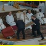 An icon of Christ fell in front of the Pope's eyes