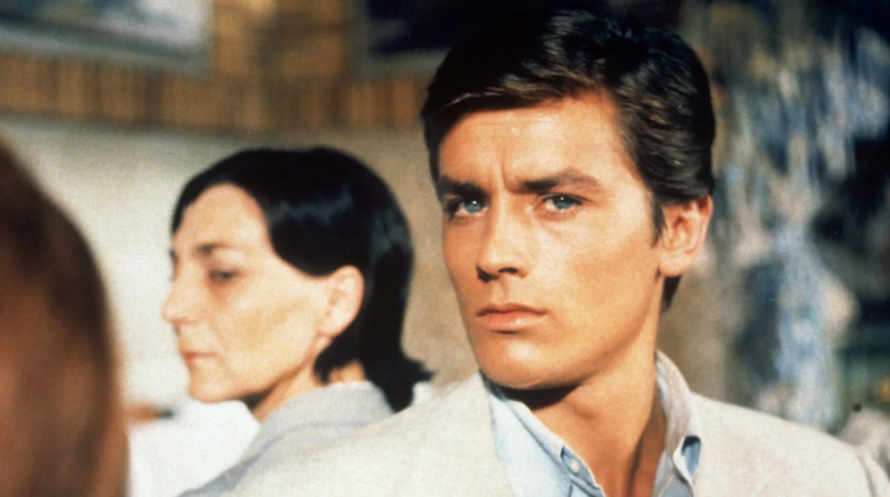 Alain delon jeune