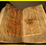 Виявляється, у світі є не лише загальноприйнята Біблія, а й Біблія Диявола. Вона була написана в кінці XII - початку XIII століть