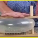 Чому повітряна кулька не боїться сотні цвяхів, але лопає від одного? Секрет криється у фізиці тиску. Тиск - це сила, поділена на площу.