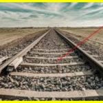 Чому на залізничних коліях лежить каміння