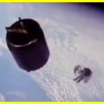 Як у 1984 році астронавти у відкритому космосі вручну спіймали супутники на орбіті.  Тоді супутники опинилися на неправильній орбіті