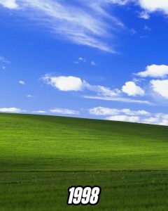 Легендарний зелений пагорб зі шпалер Windows XP