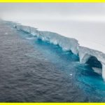 The world's largest iceberg continues to break apart