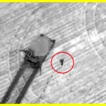 The crew of a Russian tank abandoned their comrade