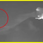 UFOs spotted over volcano in Mexico