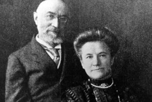 Isidor Straus: Founder of Macy's and Victim of the Titanic