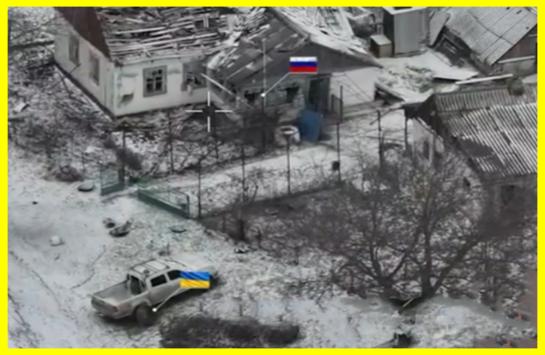 The captured Russian untied his hands and ran to surrender