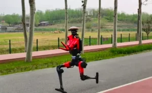 The humanoid robot Lightning breaks a human record