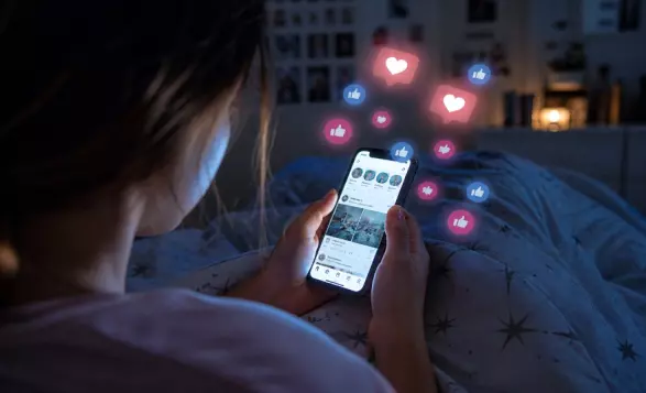Why Internet Addiction Is Hard to Stop