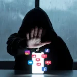 The Popular Stereotype About the Benefits of Quitting Social Media Has Been Dispelled