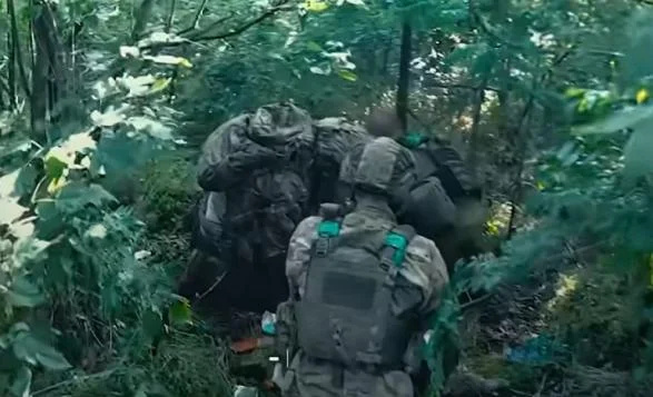 American military volunteers rescue wounded Ukrainian Soldiers